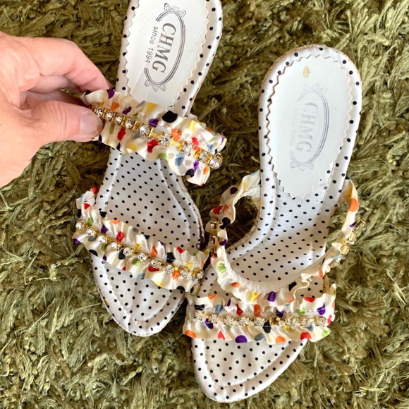 Brand New - White beaded High Heels Sandals - Picture 3 of 9